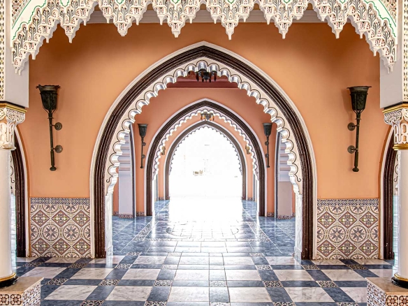 خانه نیمه مستقل حومه شهر
