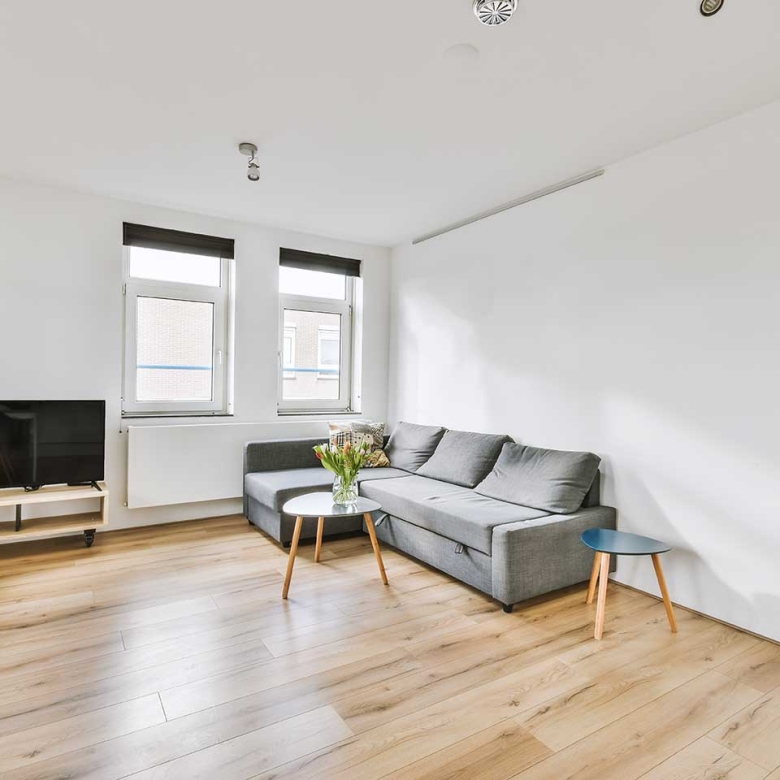 Spacious apartment with parking